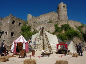 Fêtes et réjouissances au château du Hohlandsbourg - Crédit : ADT