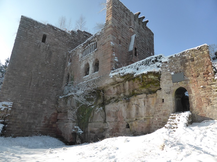 Autour des châteaux de la Wasenbourg et du GrandArnsbourg grand