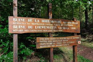 Panneau de promenade du Château du Hohenbourg